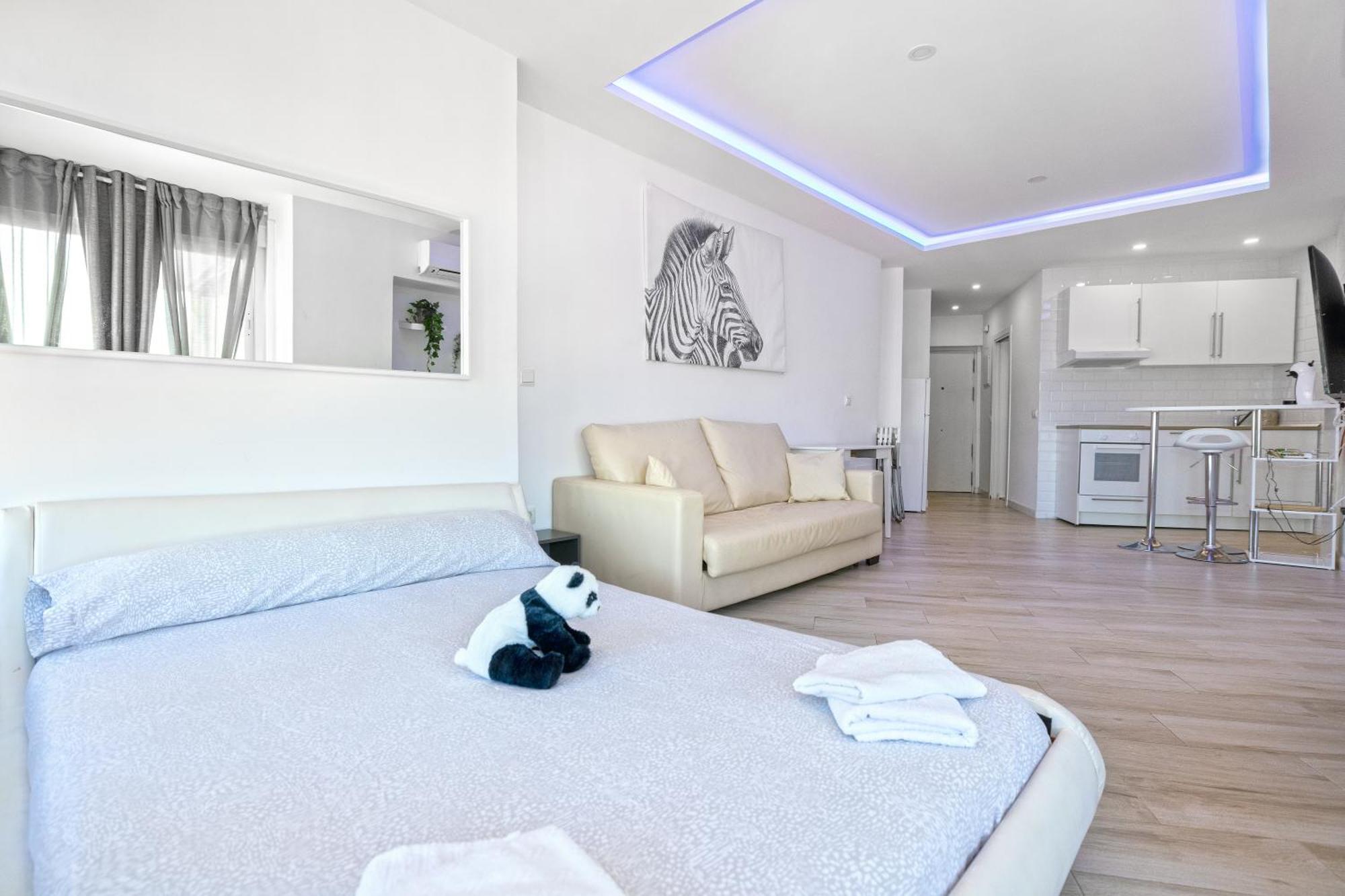 Sun Apartments Torremolinos Exterior photo